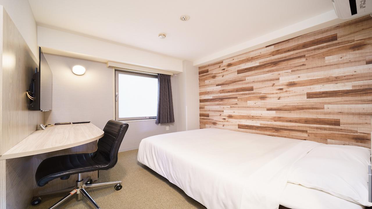 Super Hotel Chiba Ekimae Екстер'єр фото