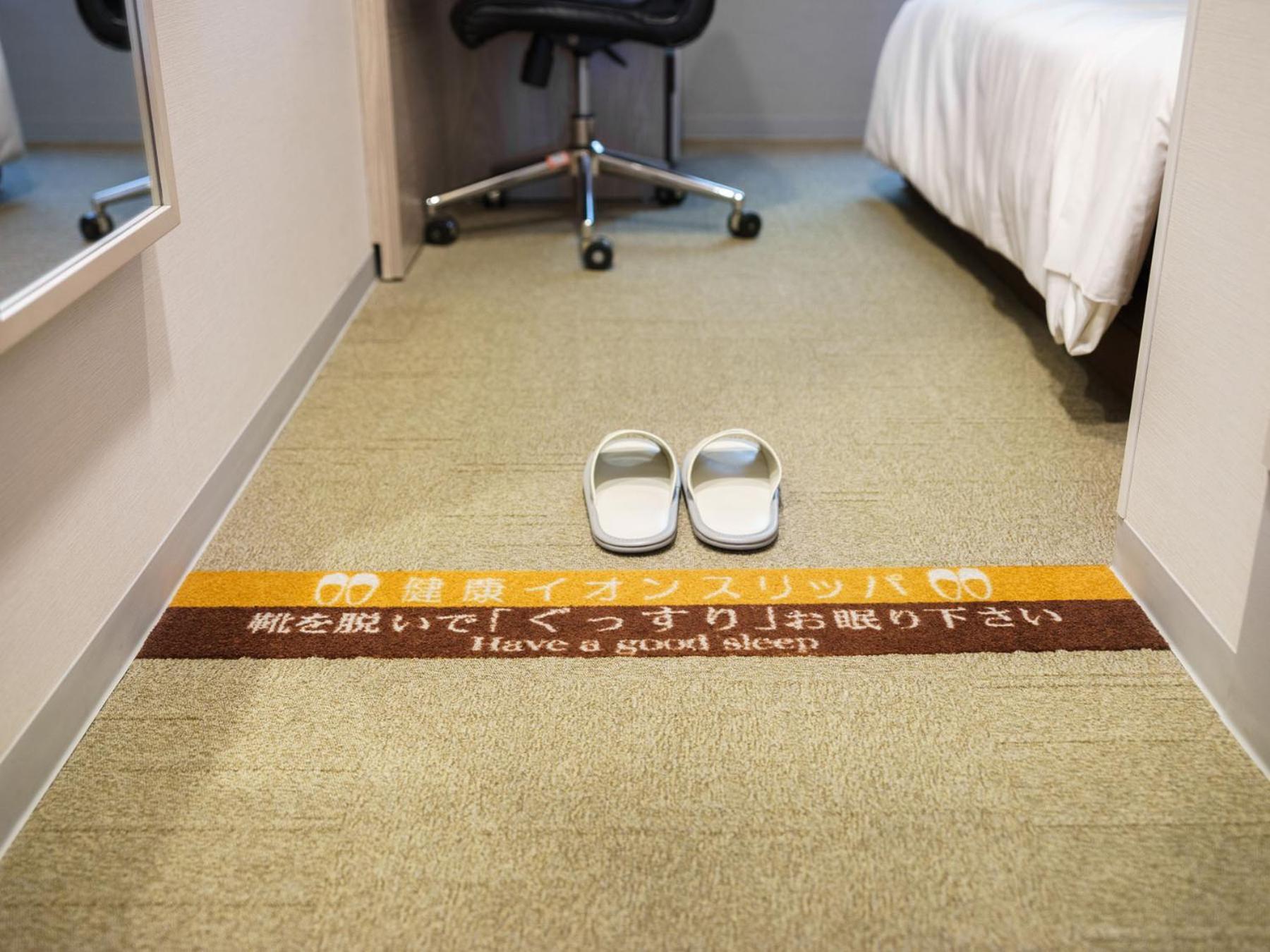Super Hotel Chiba Ekimae Екстер'єр фото