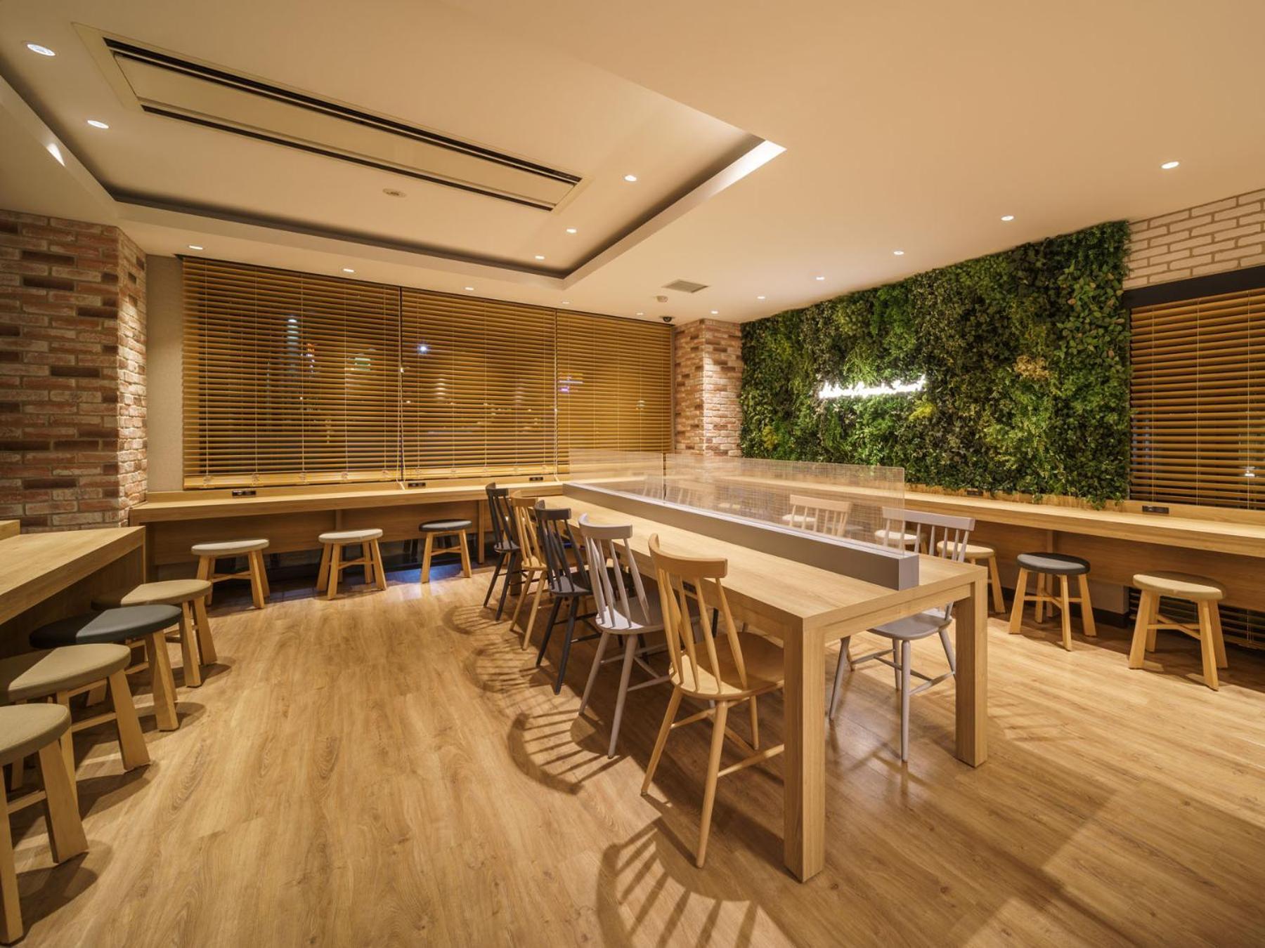 Super Hotel Chiba Ekimae Екстер'єр фото