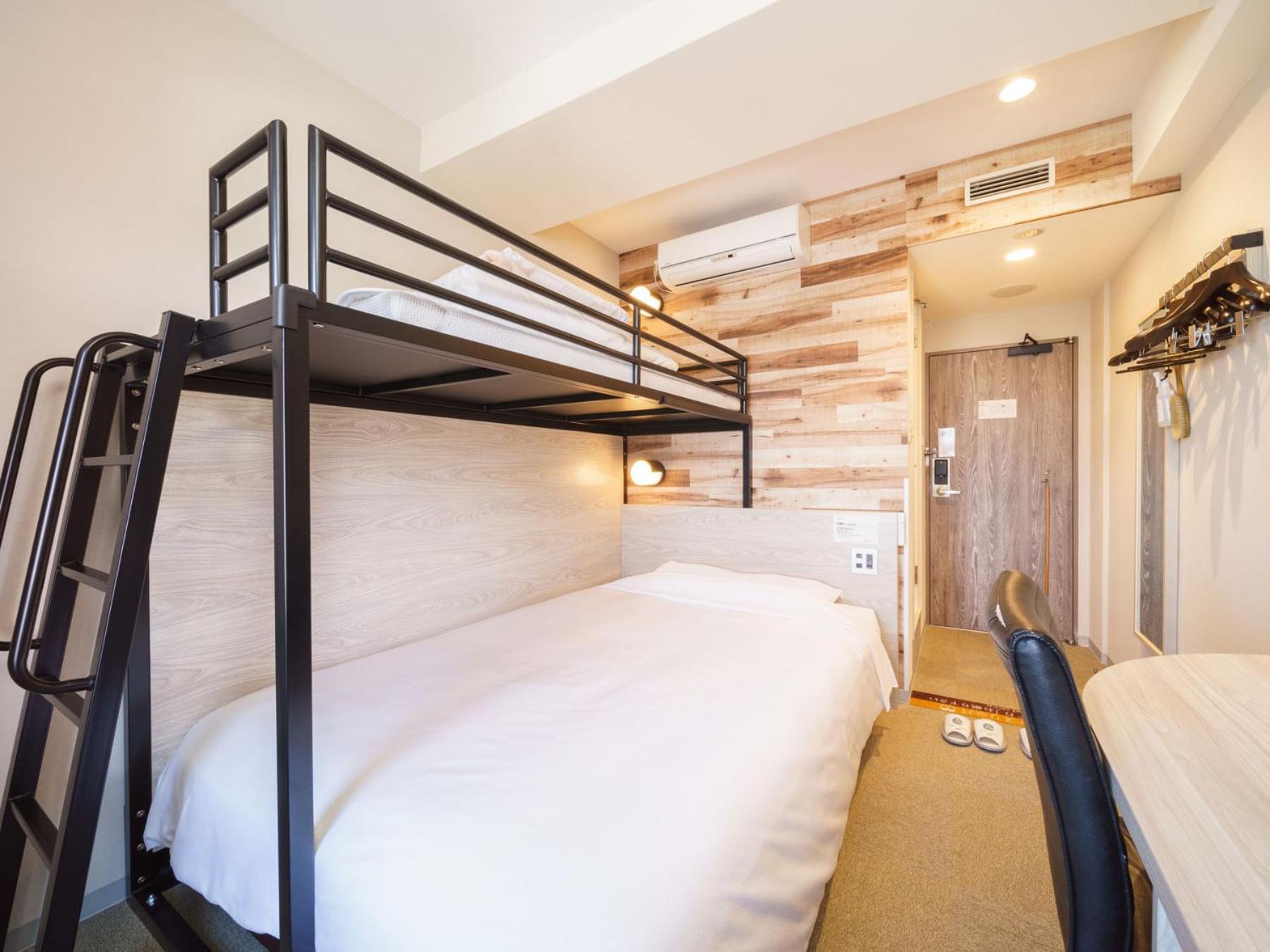 Super Hotel Chiba Ekimae Екстер'єр фото